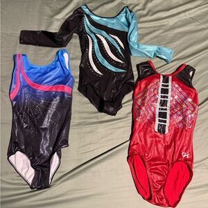 Bundle of Girls Comp. One piece brand new BEDAZZLED 🤩